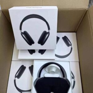 Airpods Max pallets